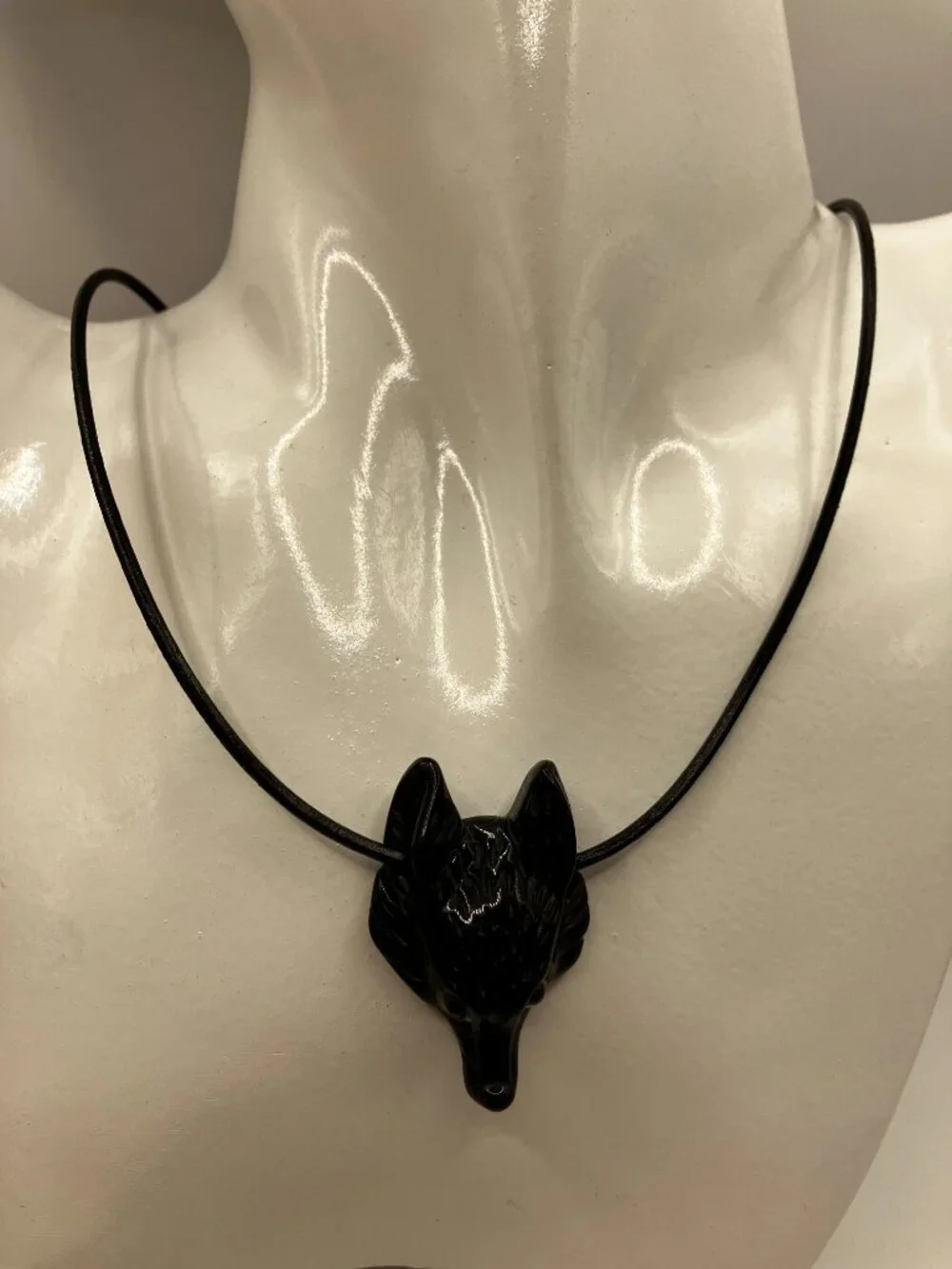 Wolf Black Obsidian Gemstone hand carved Wolf Head Choker Genuine Leather NEW